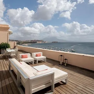  Appartamento Caracciolo 13 Rooftop&suites Italia