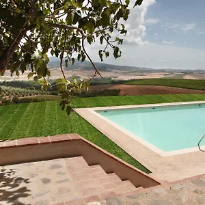  Alloggio per agriturismo Il Poggione Italia