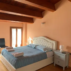 Luce-- 2 Da Letto--centro Storico--parcheggio Privato Gratuito Appartamento